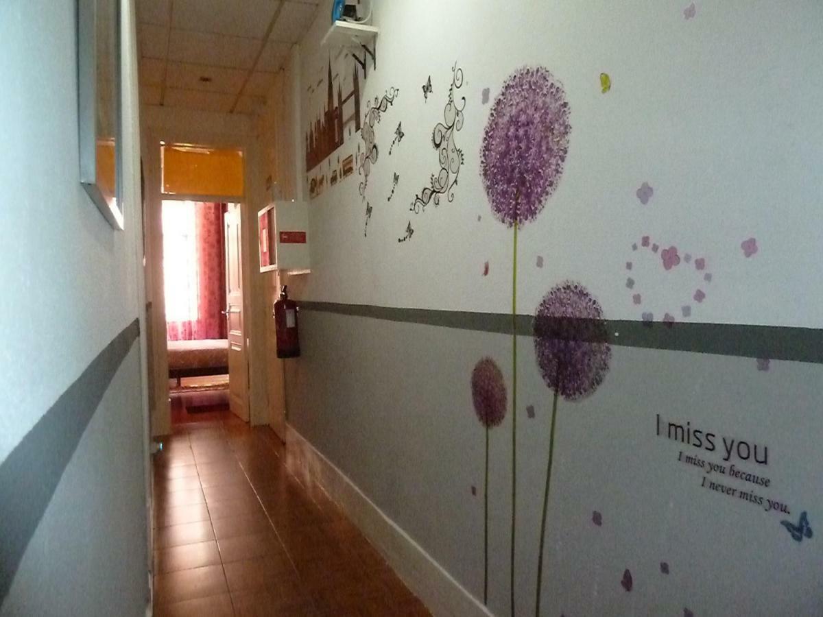 Midtown Guest House Lissabon Buitenkant foto